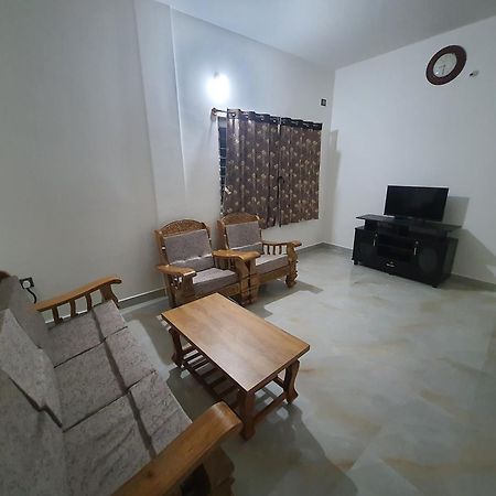 Jk Homestay מייזור מראה חיצוני תמונה